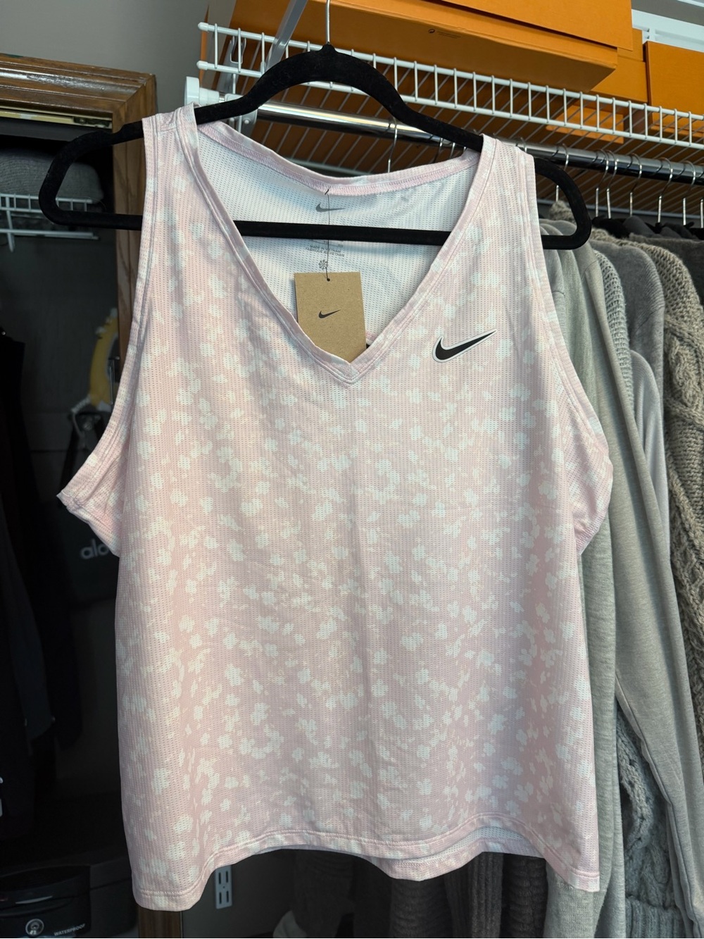 NWT- Nike Women's Light Pink V-Neck Athletic Tank with White Speckle